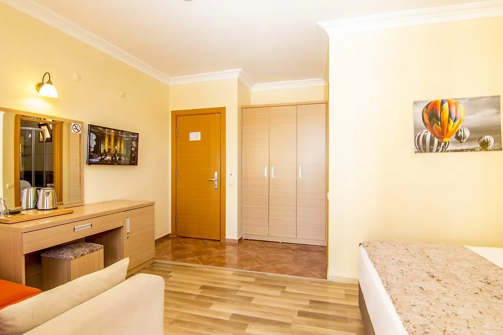 Magic Tulip Beach Hotel Oludeniz 3*,  Turquia