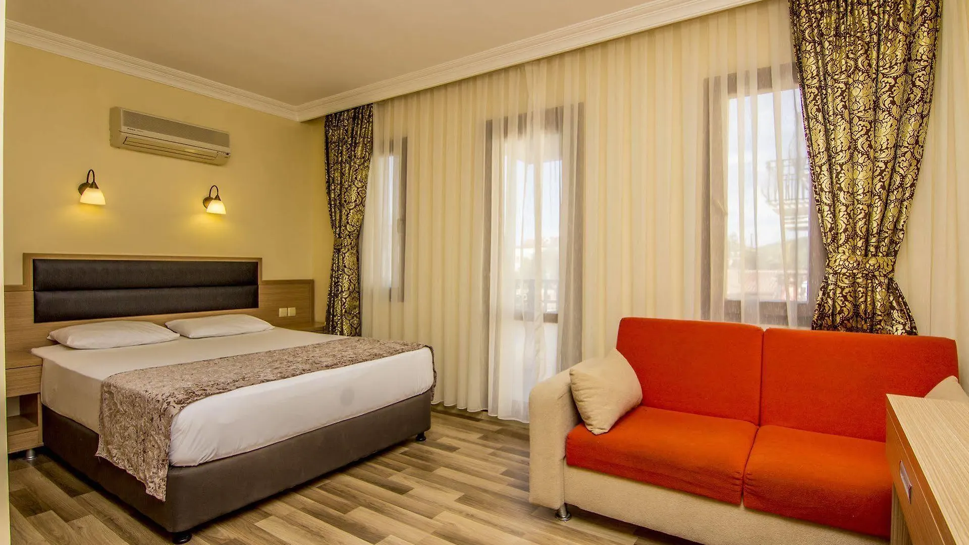Magic Tulip Beach Hotel Oludeniz