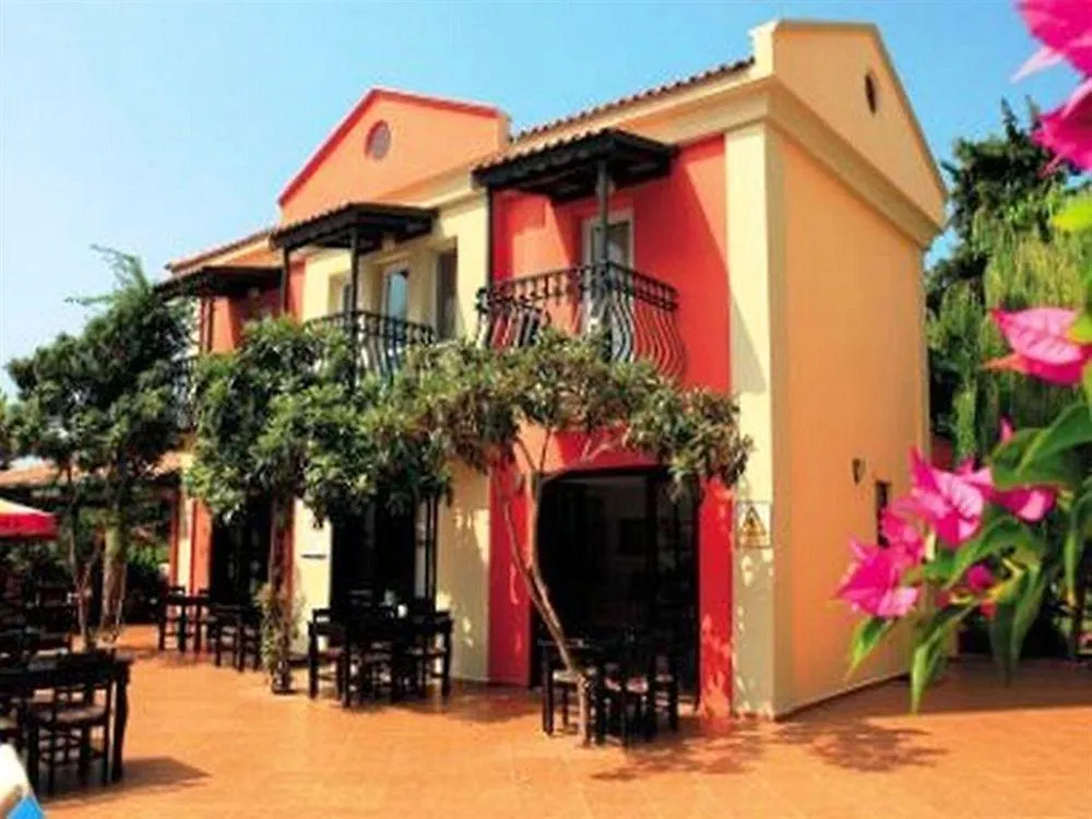 אולודניץ Magic Tulip Beach Hotel