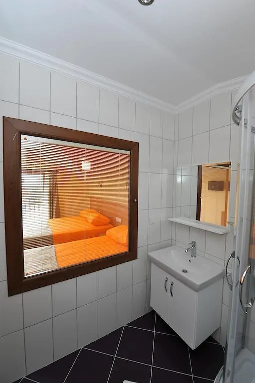 אולודניץ Magic Tulip Beach Hotel
