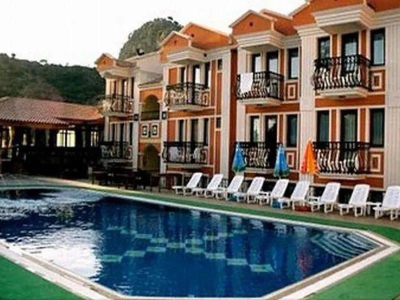 Magic Tulip Beach Hotel Олудениз