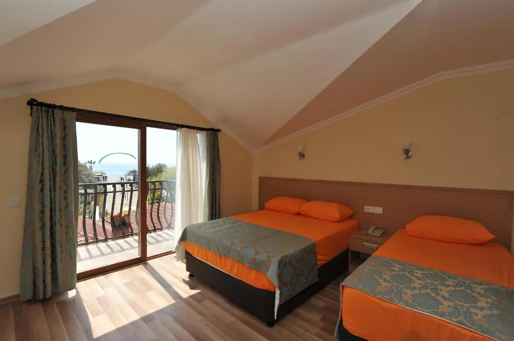 אולודניץ Magic Tulip Beach Hotel 3*,